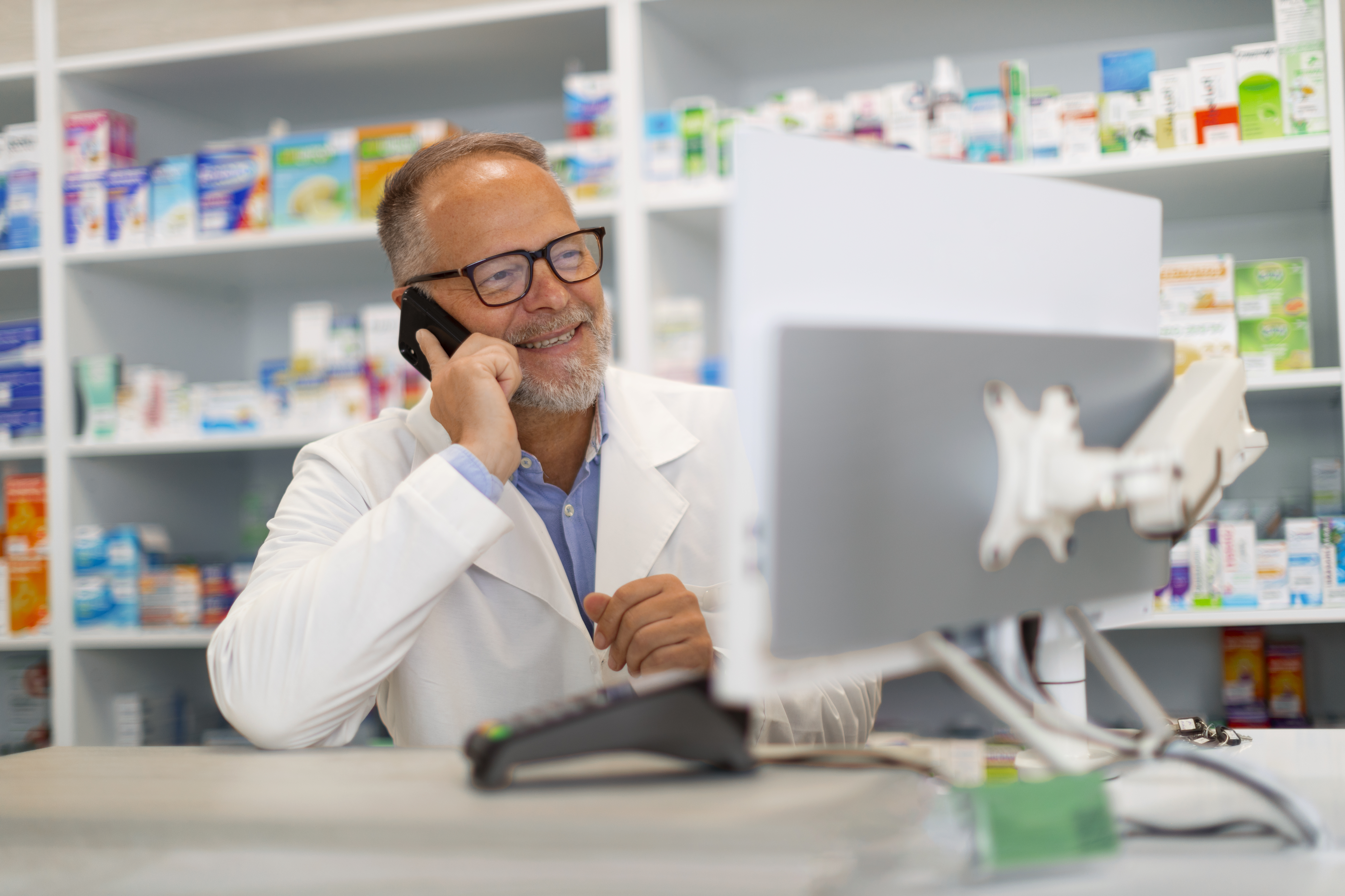 Florida pharmacist at work