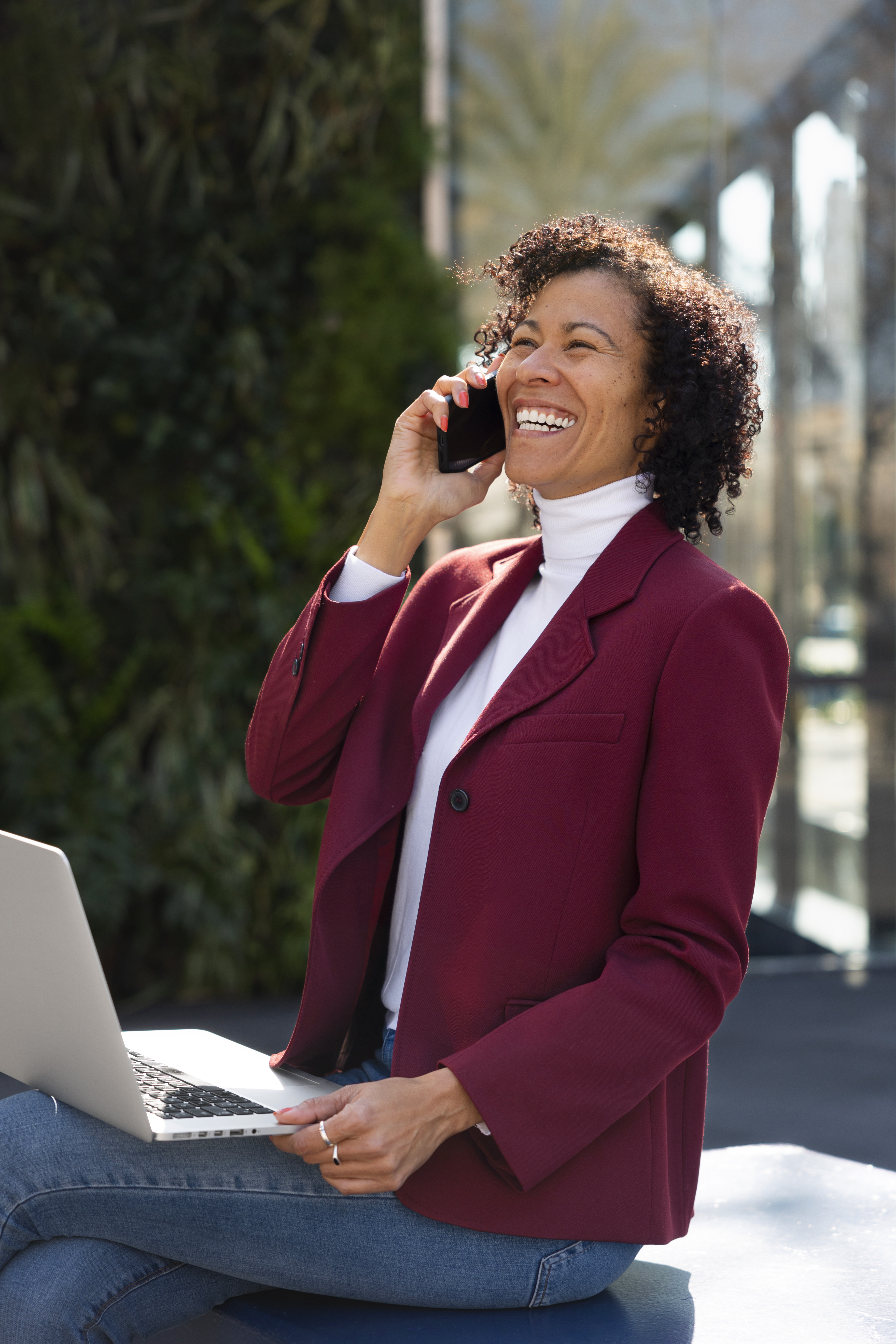 Senior Florida professional on the phone