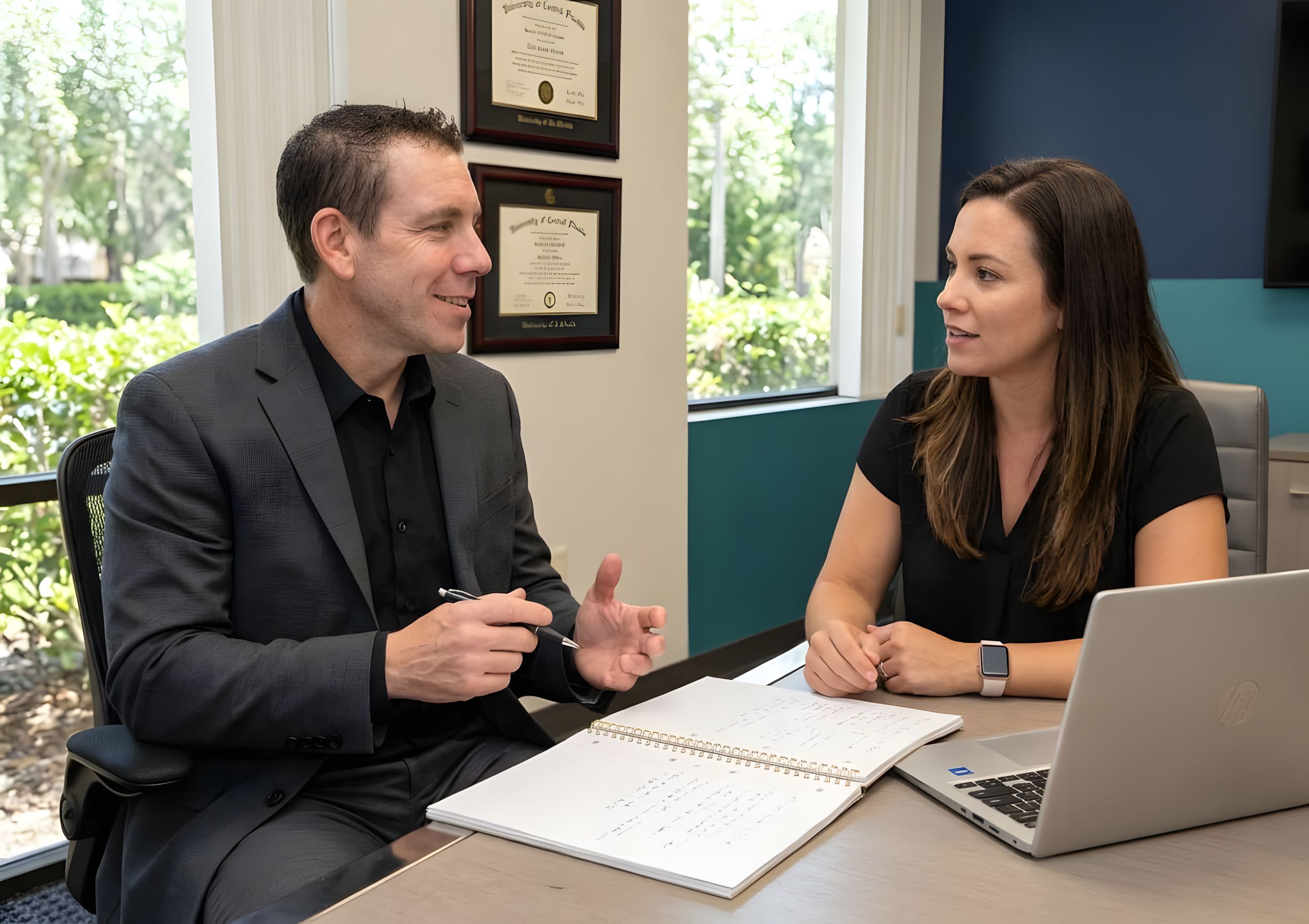 Florida couple having a no-pressure consultation with a licensed local health insurance advisor